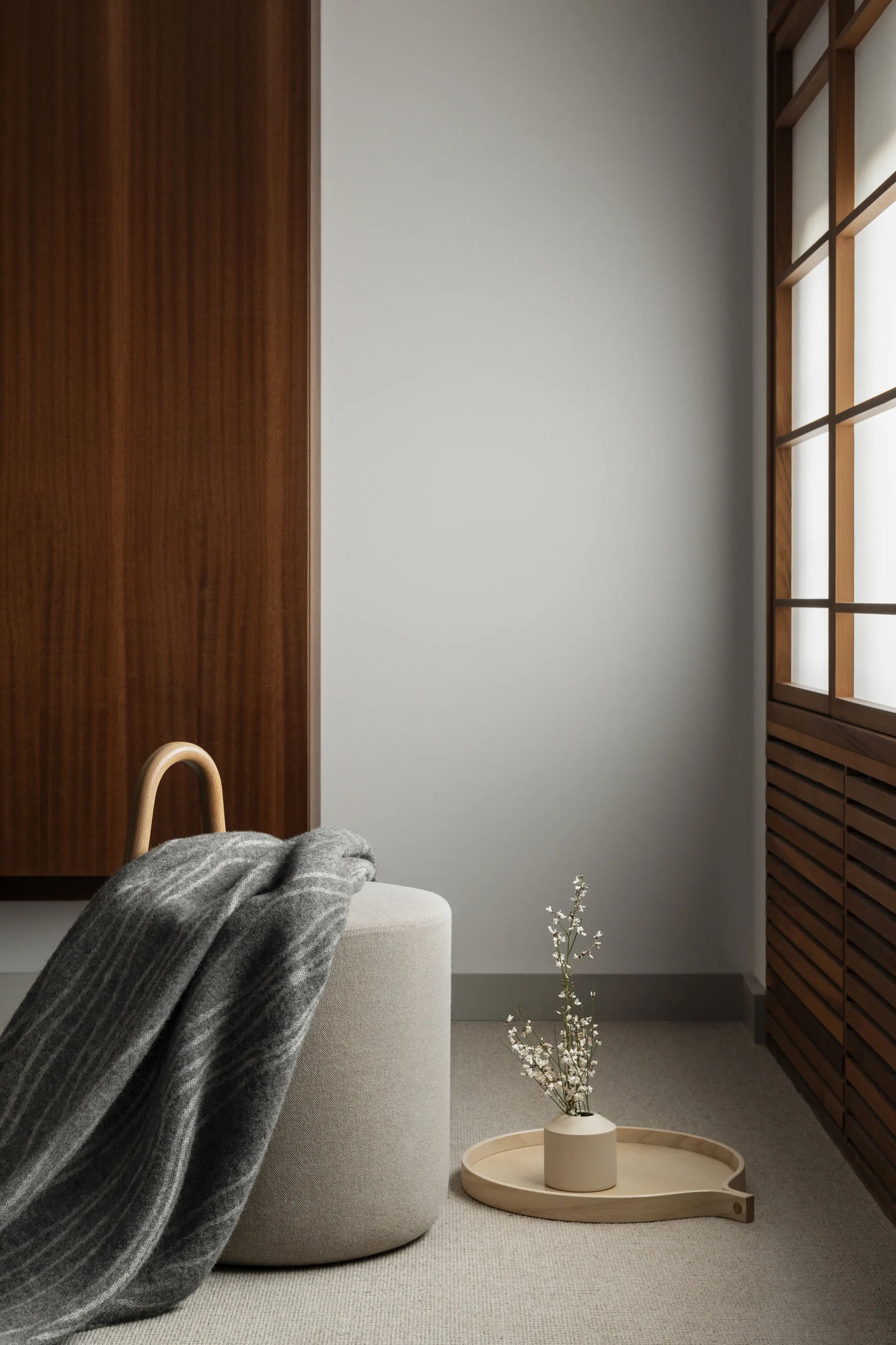 Comma Tablett Ø40cm, Esche lackiert Swedese