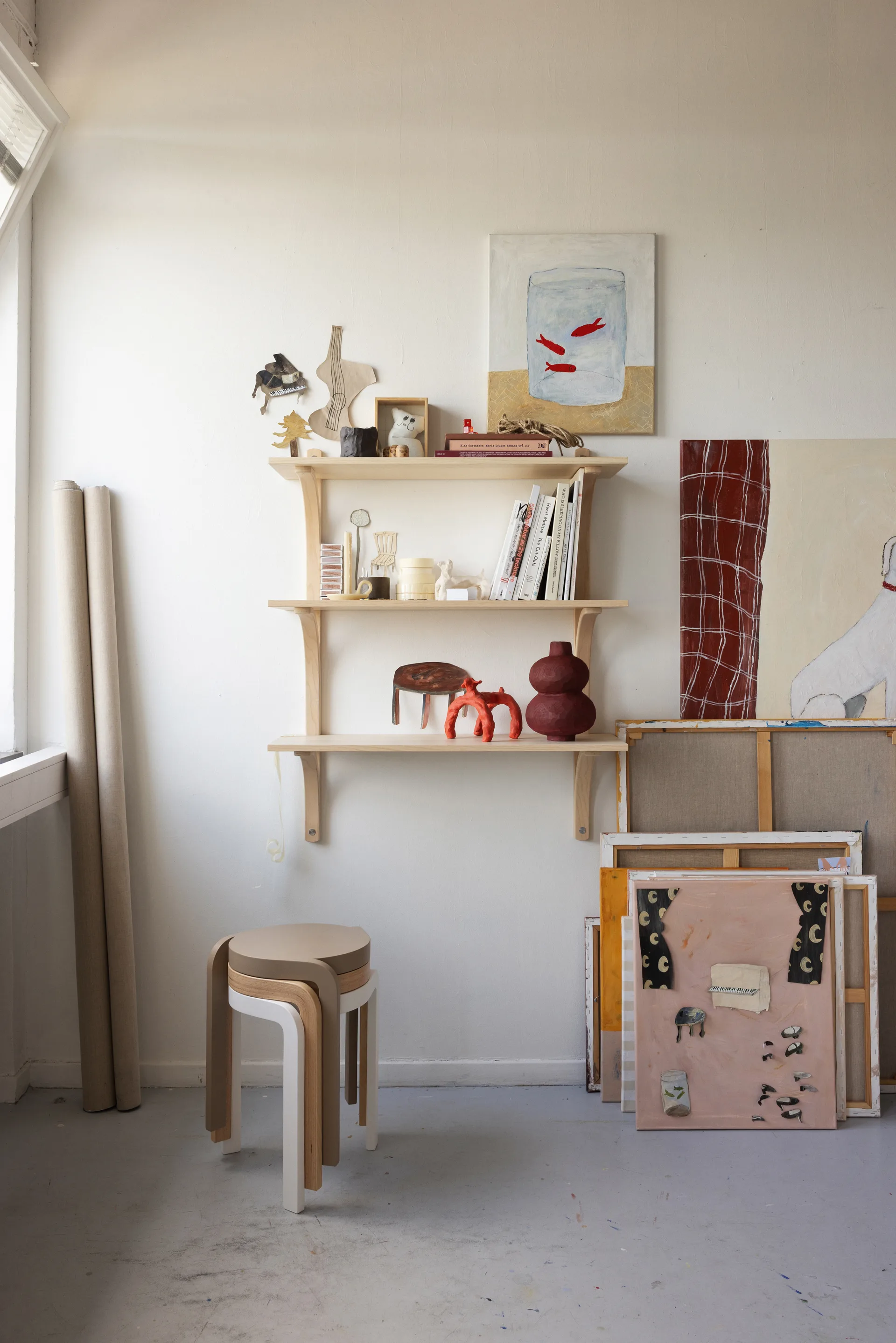 Levi Regal, Moss green-Edelstahl, 2 Regalböden, 90 cm Swedese