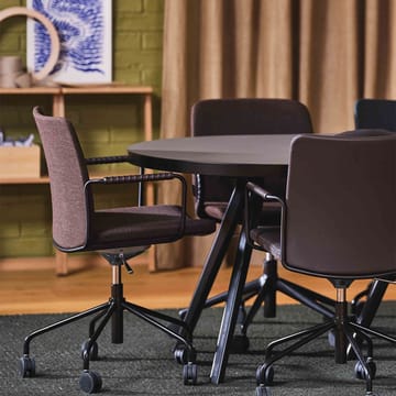 Stella Bürostuhl, höhenverstellbar mit Kippfunktion - Leder elmosoft 33004 Braun, Chrom - Swedese