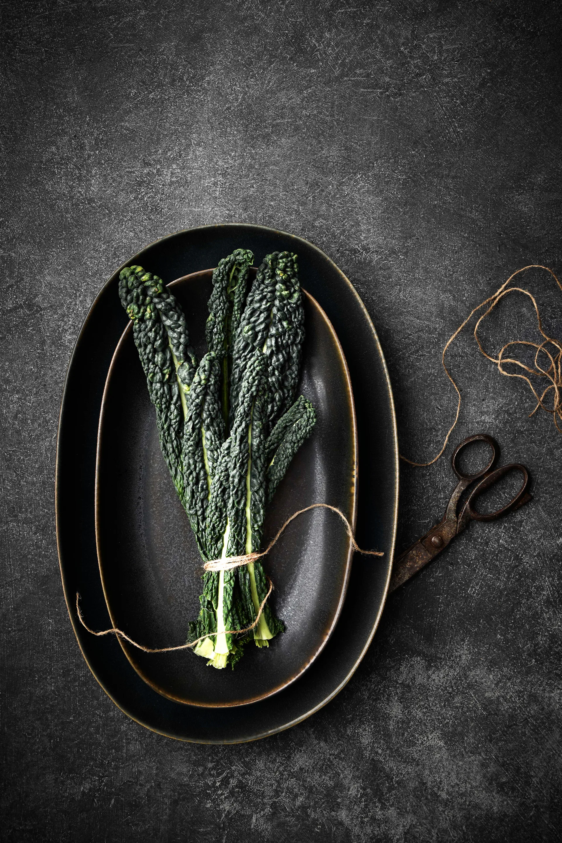 Bastia Servierteller large 28 x 43cm, Schwarz Tell Me More