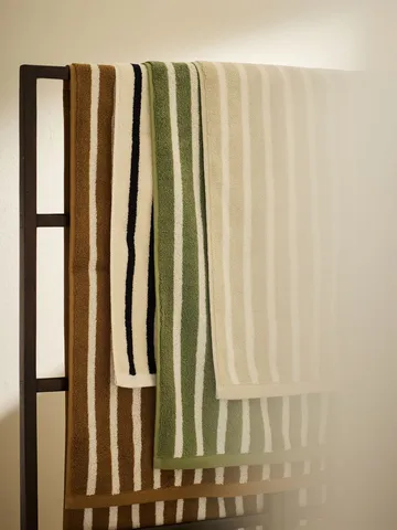 Bonnie Badetuch 70x140 cm - Grün - Tell Me More