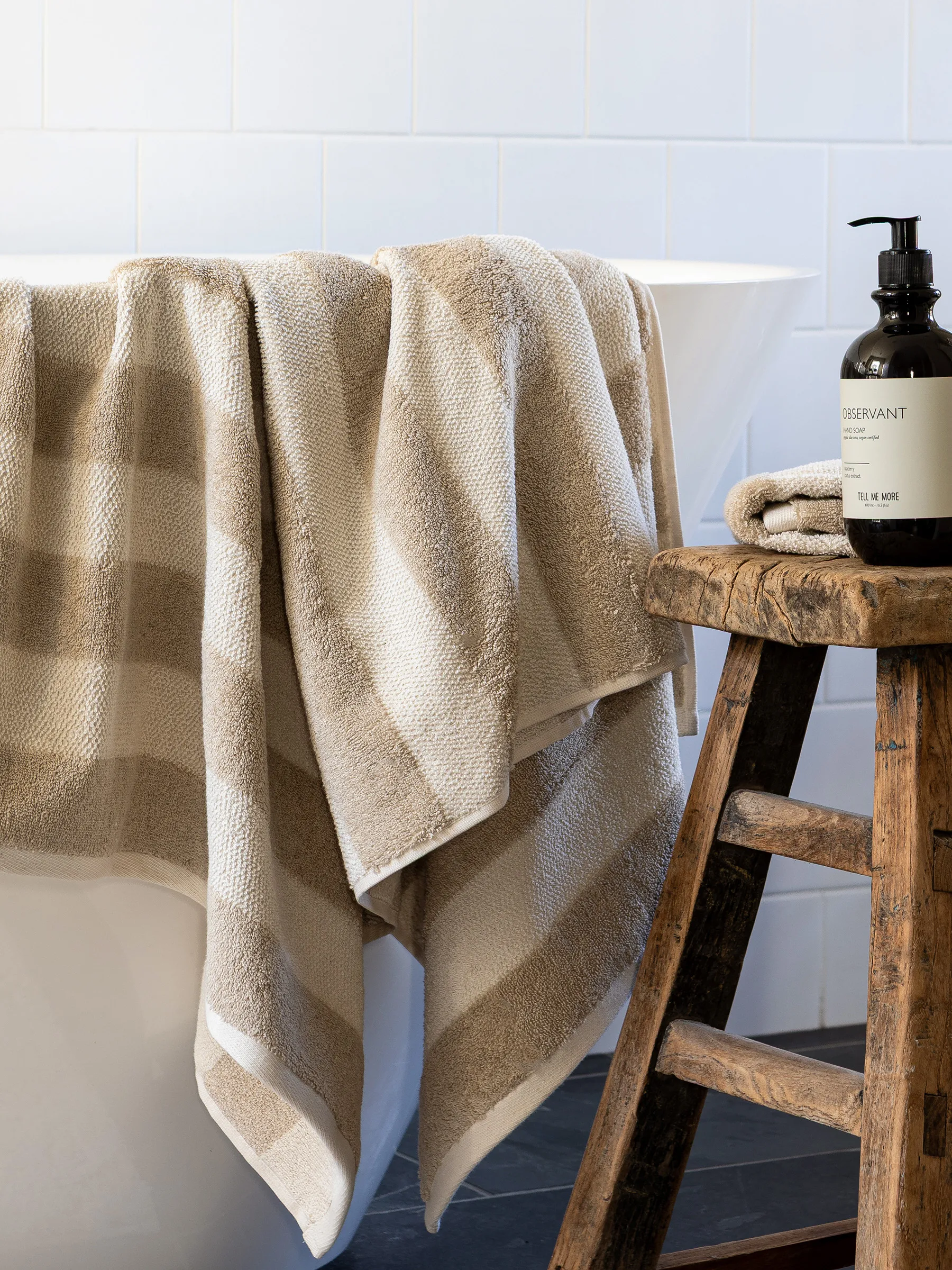 Cleo Badetuch 70x140 cm, Beige Tell Me More