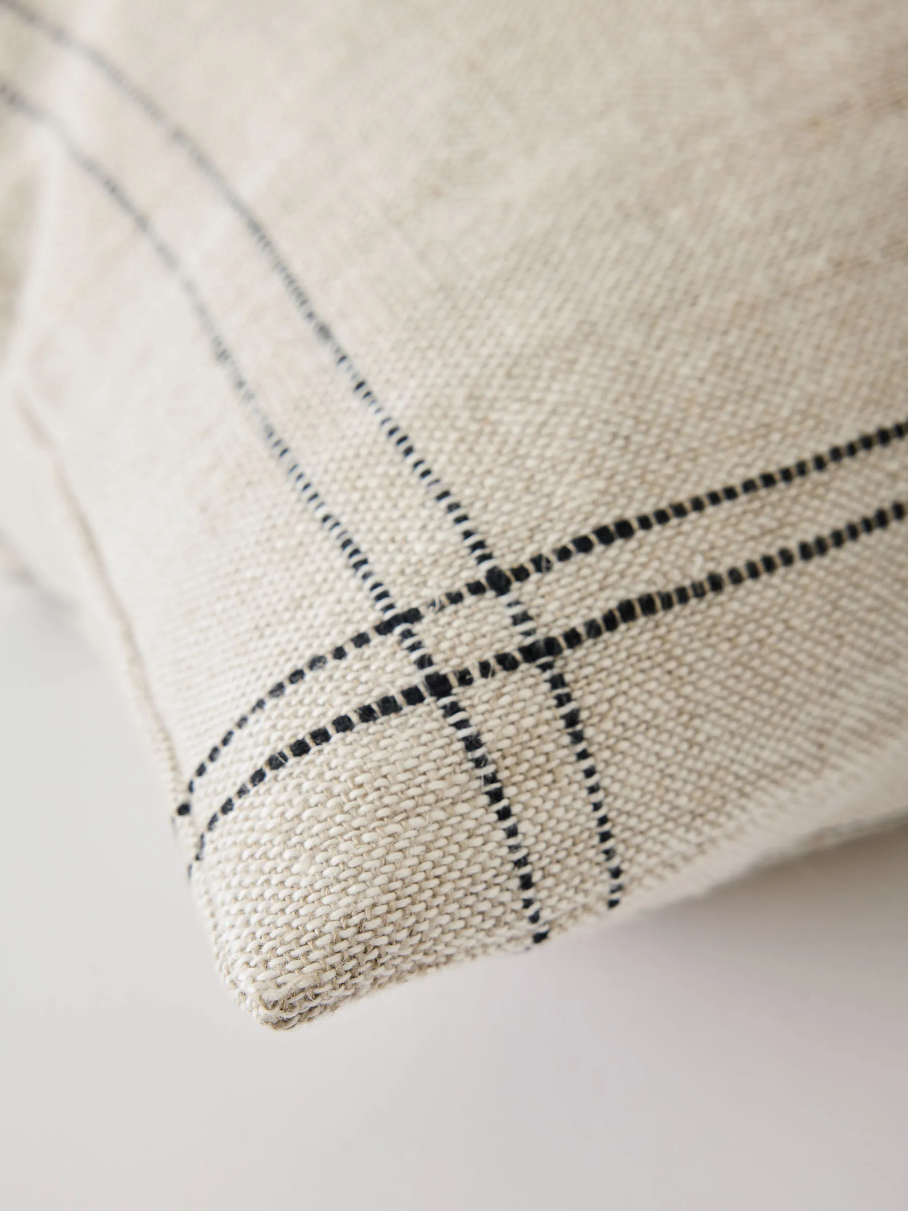 Elton Kissenbezug 50x50 cm, Beige Tell Me More