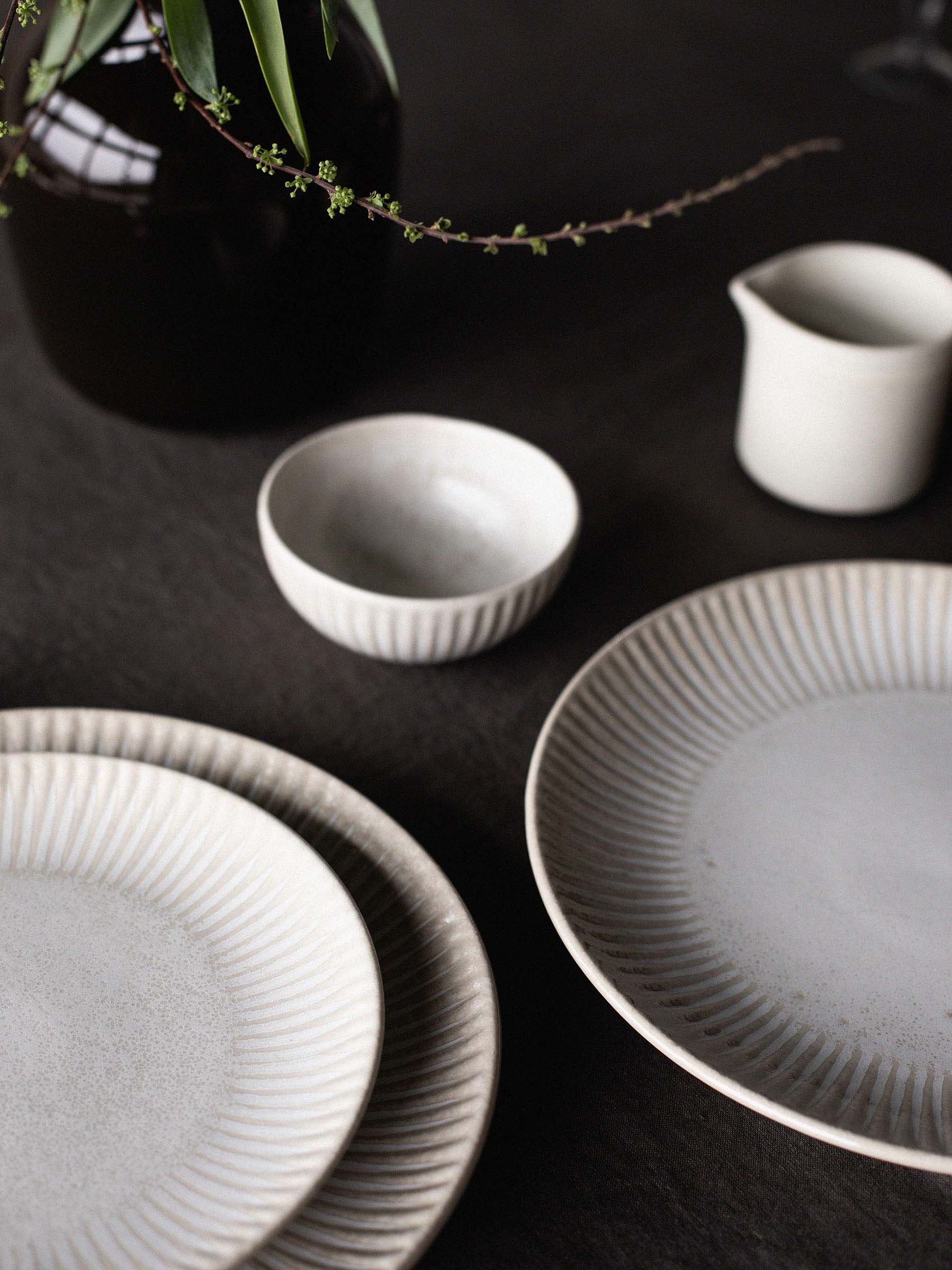 Granada Teller Ø22 cm, Cremeweiss-beige Tell Me More