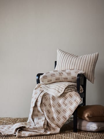 Julien Tagesdecke 180x260 cm - Off-white-rostrot - Tell Me More