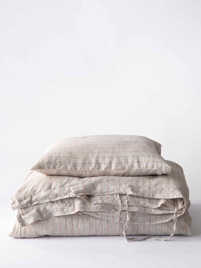 Kissenbezug aus stonewashed Leinen 50 x 60 cm, 2er-Pack - Hazelnut stripe - Tell Me More