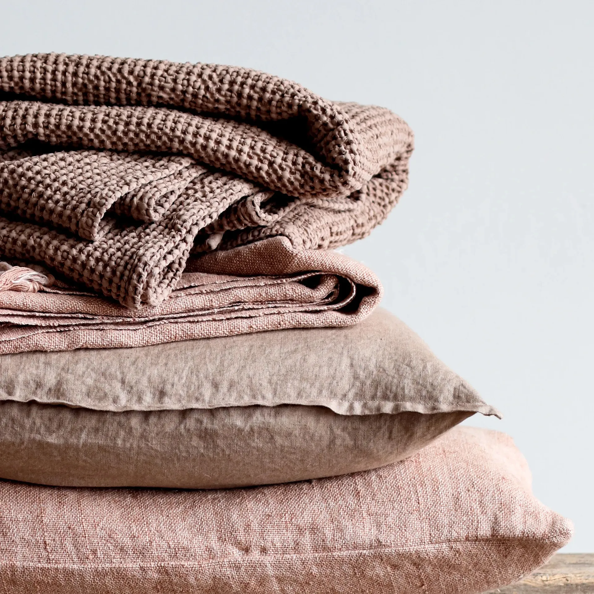 Miro Decke 260 x 260cm, Almond Tell Me More