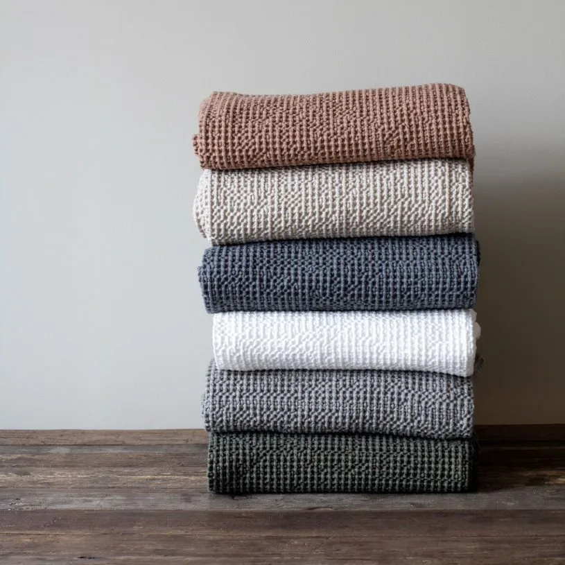 Miro Decke 260 x 260cm, Almond Tell Me More