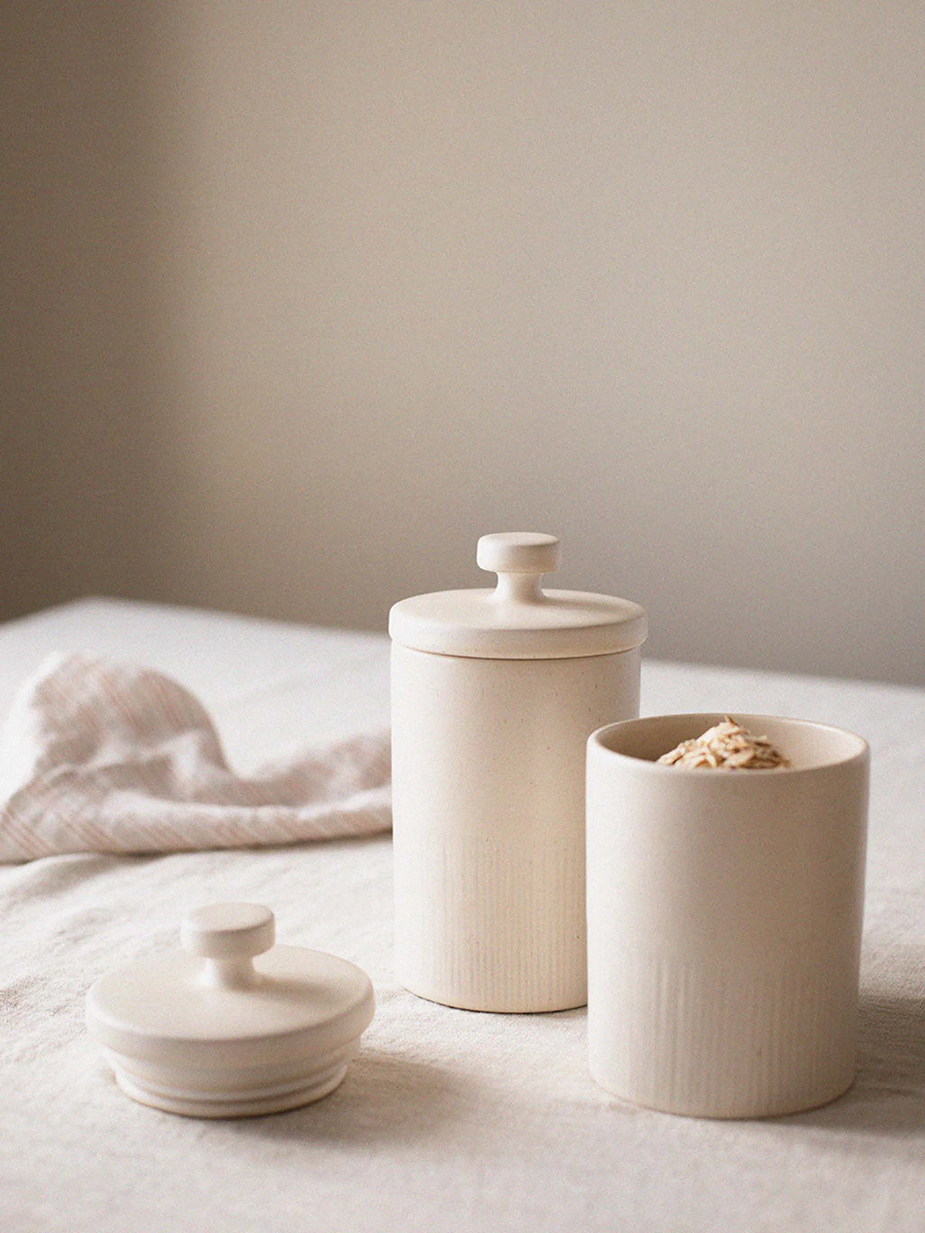 Palermo Aufbewahrungsdose mit Deckel, Offwhite, small 0,95 L Tell Me More