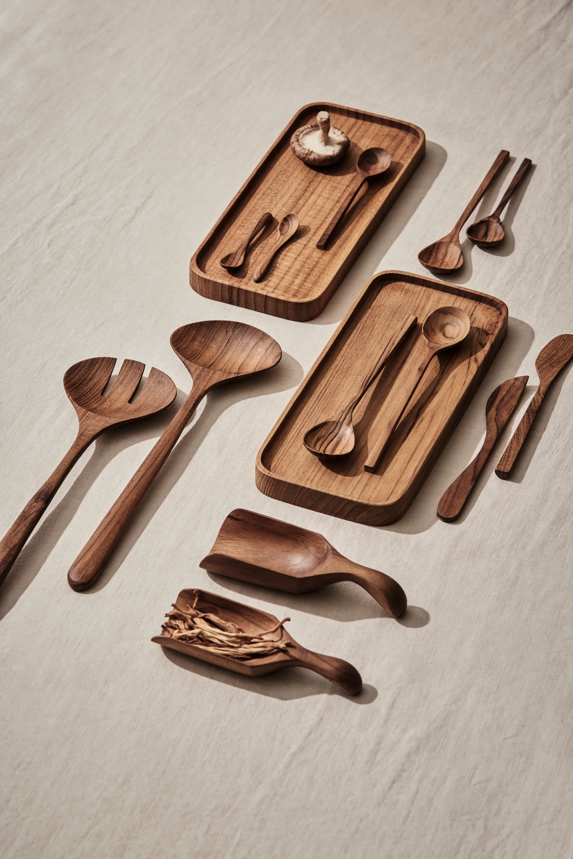 Teak Servierlöffel 2-teilig, Braun Tell Me More