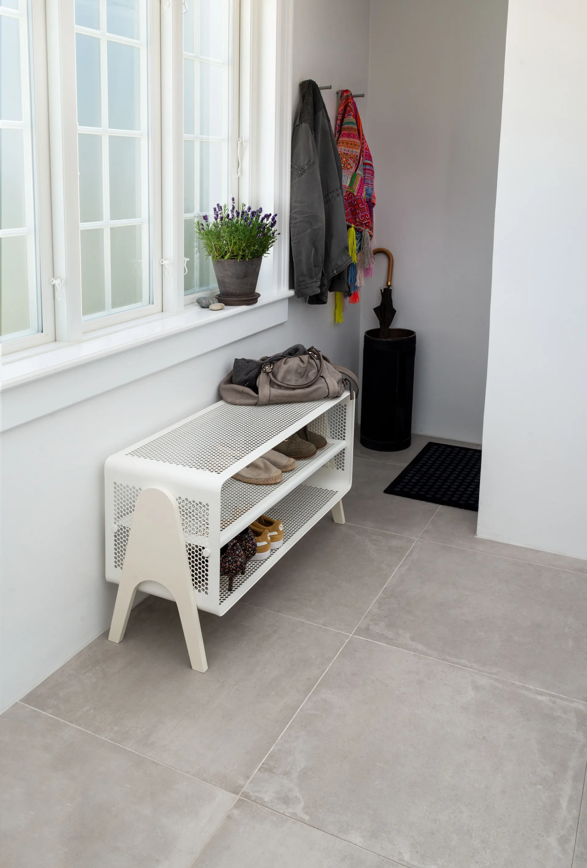 Dot Fußabstreifer, Black, 40 x 60cm tica copenhagen