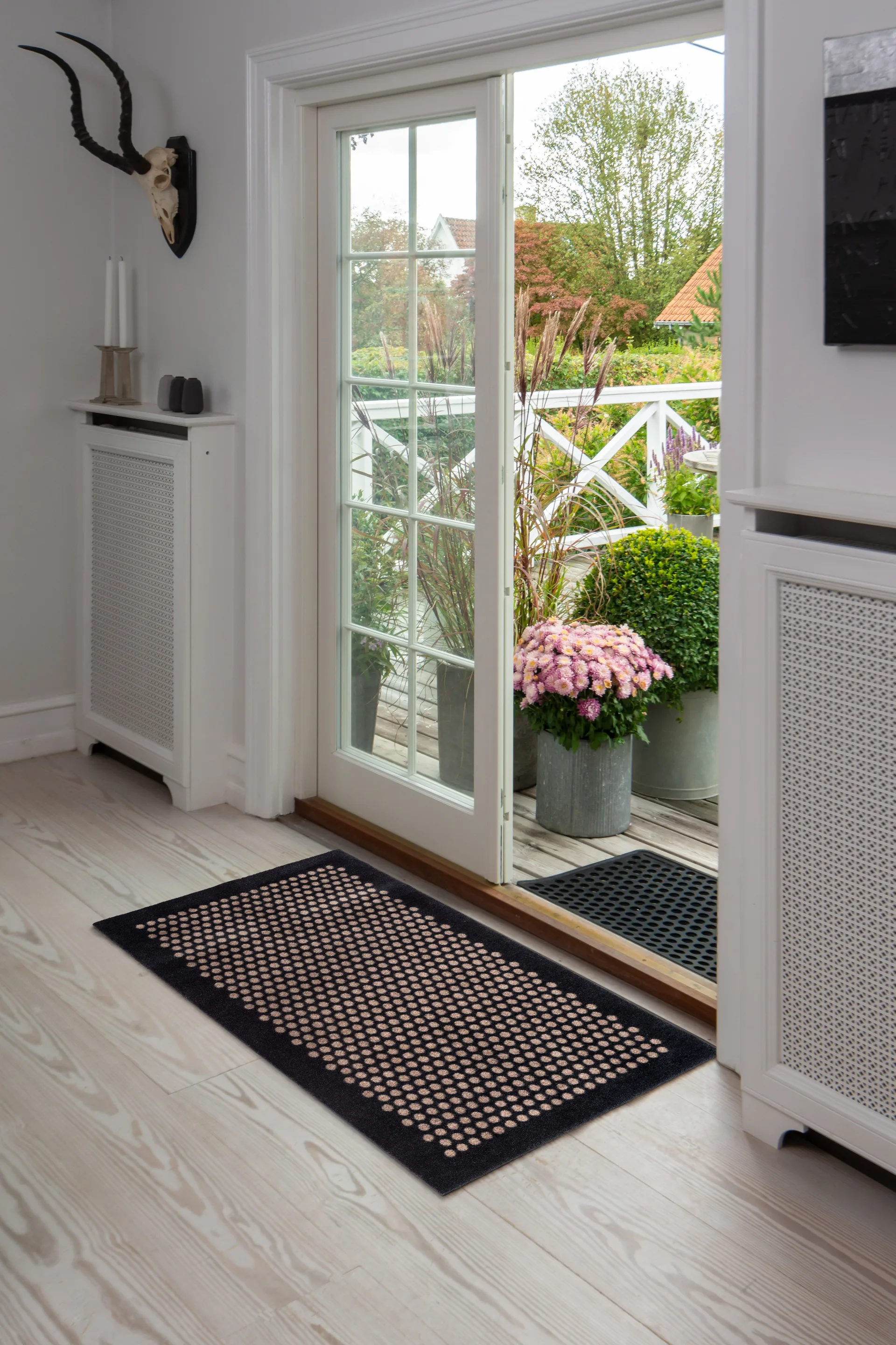 Dot Fußabstreifer, Black-sand, 67 x 120cm tica copenhagen