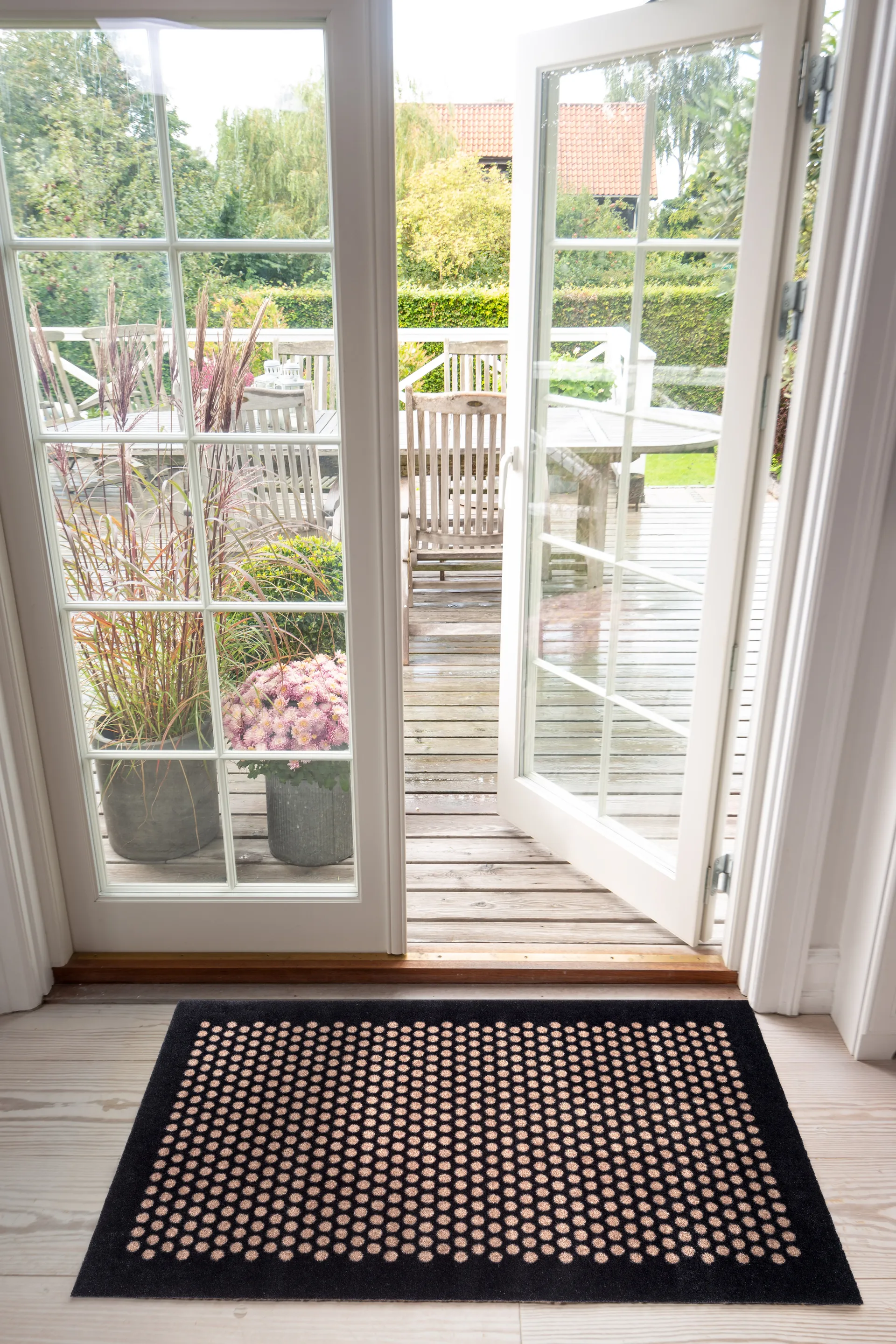Dot Fußabstreifer, Black-sand, 67 x 120cm tica copenhagen