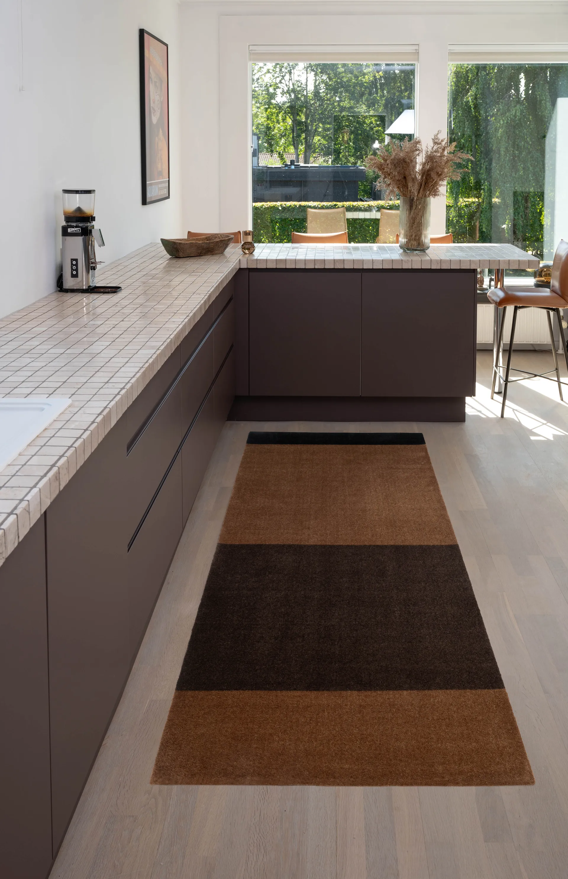 Stripes Flurteppich horizontal, Cognac-dark brown-black, 90x200 cm tica copenhagen