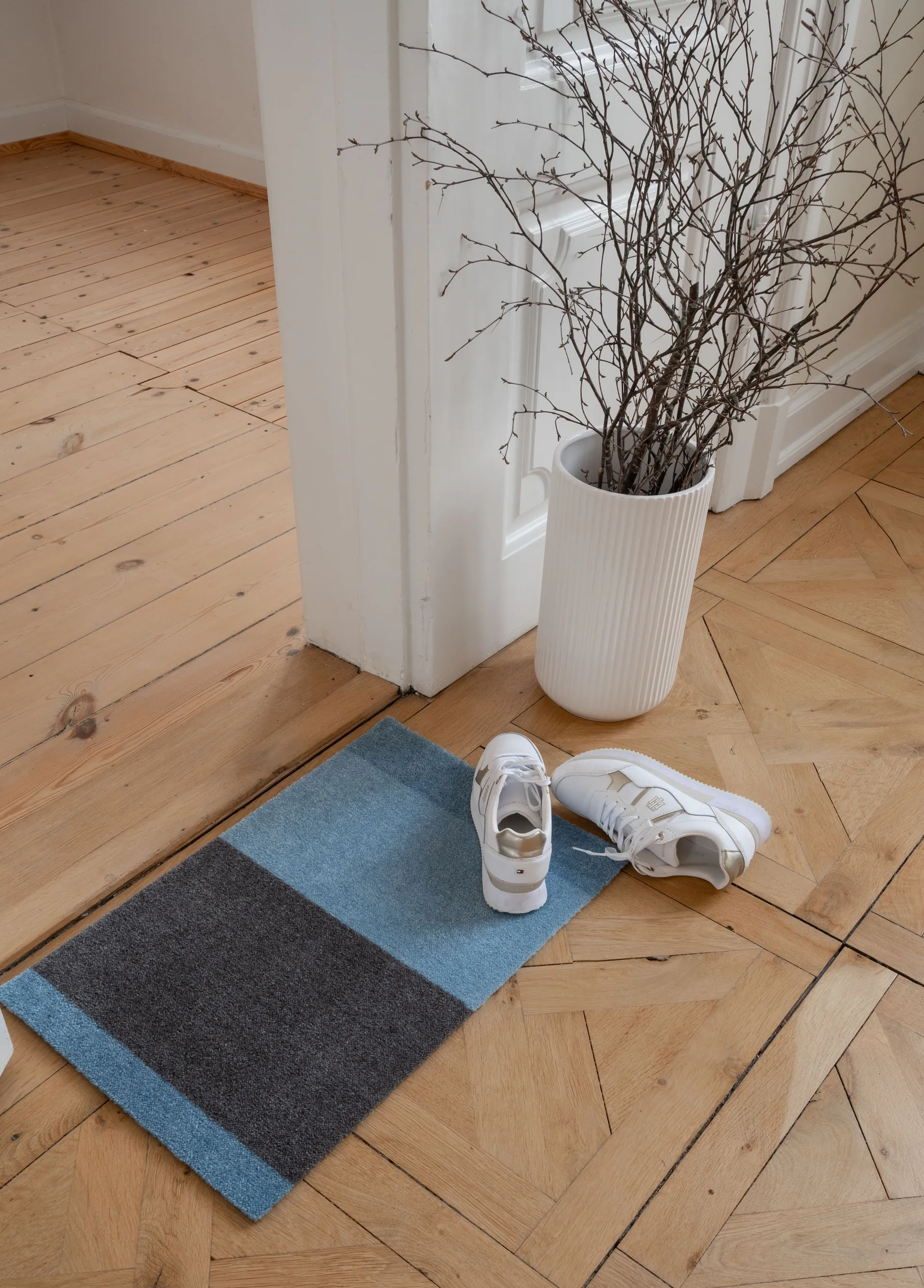 Stripes horizontal Fußabstreifer, Blue-steel grey, 40 x 60cm tica copenhagen