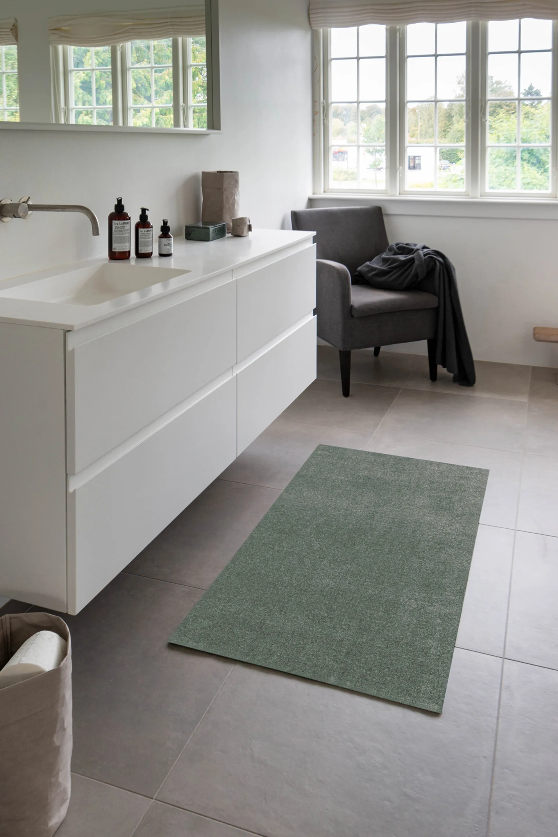 Unicolor Flurteppich, Dusty green, 67 x 120cm tica copenhagen