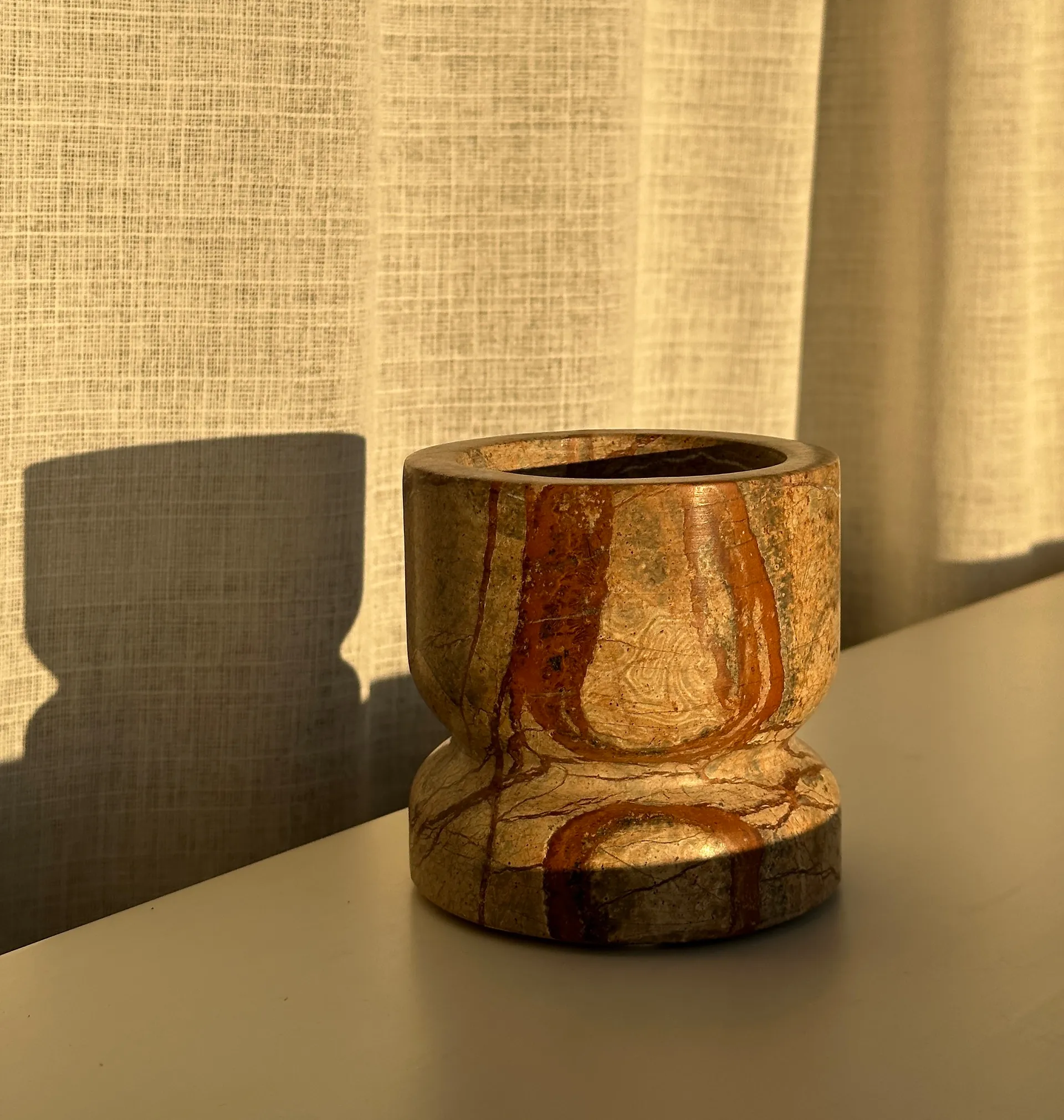 Dahl Schüssel, Red stone Tinted