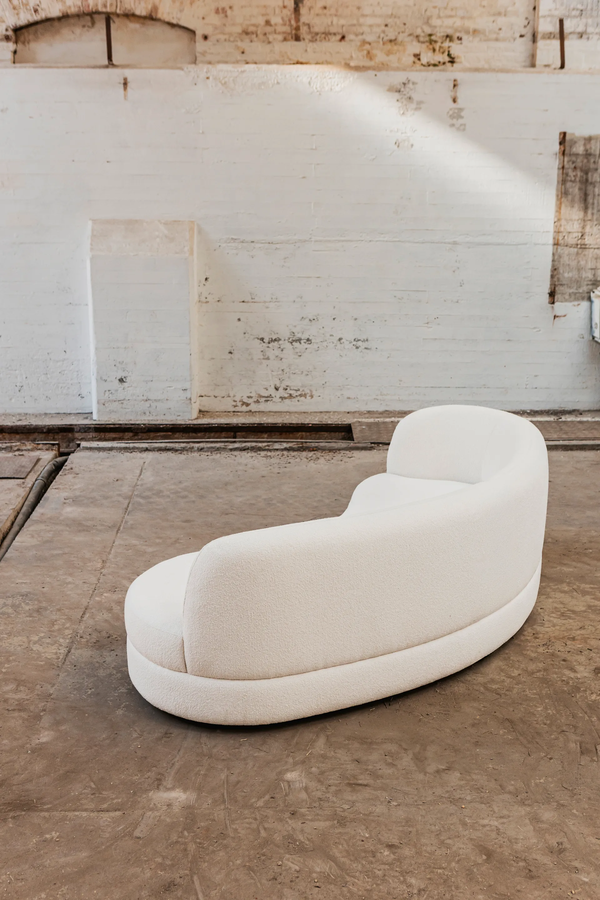 Delon Sofa, Bouclé off-white Tinted
