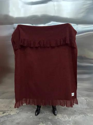Fingal Wolldecke - Solid wine red, 130x170 cm - Tinted