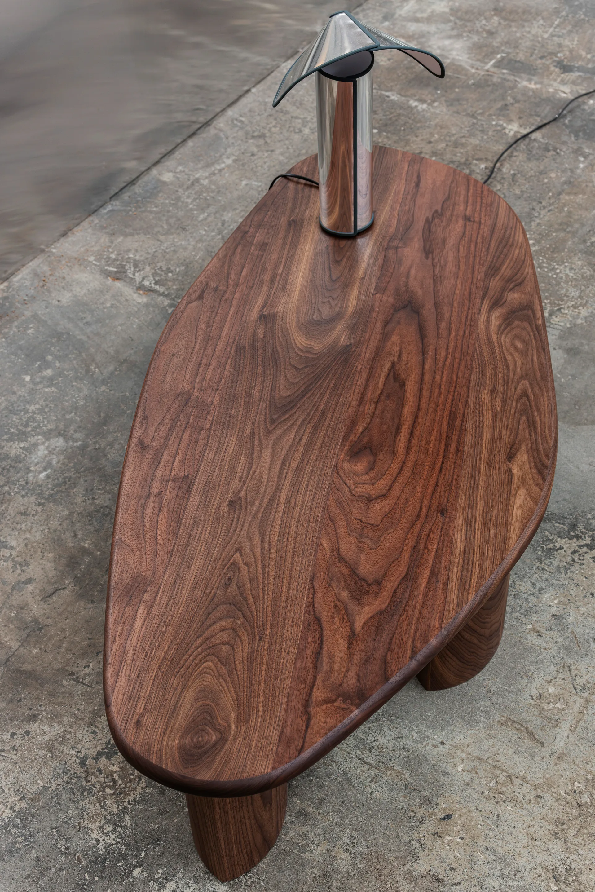 Lowe Couchtisch, Walnuss dark brown Tinted