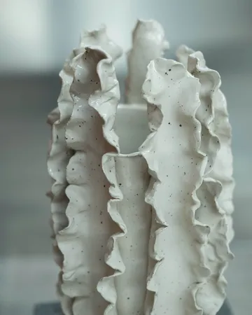 Melera Vase - Beige, 33x16 cm - Tinted