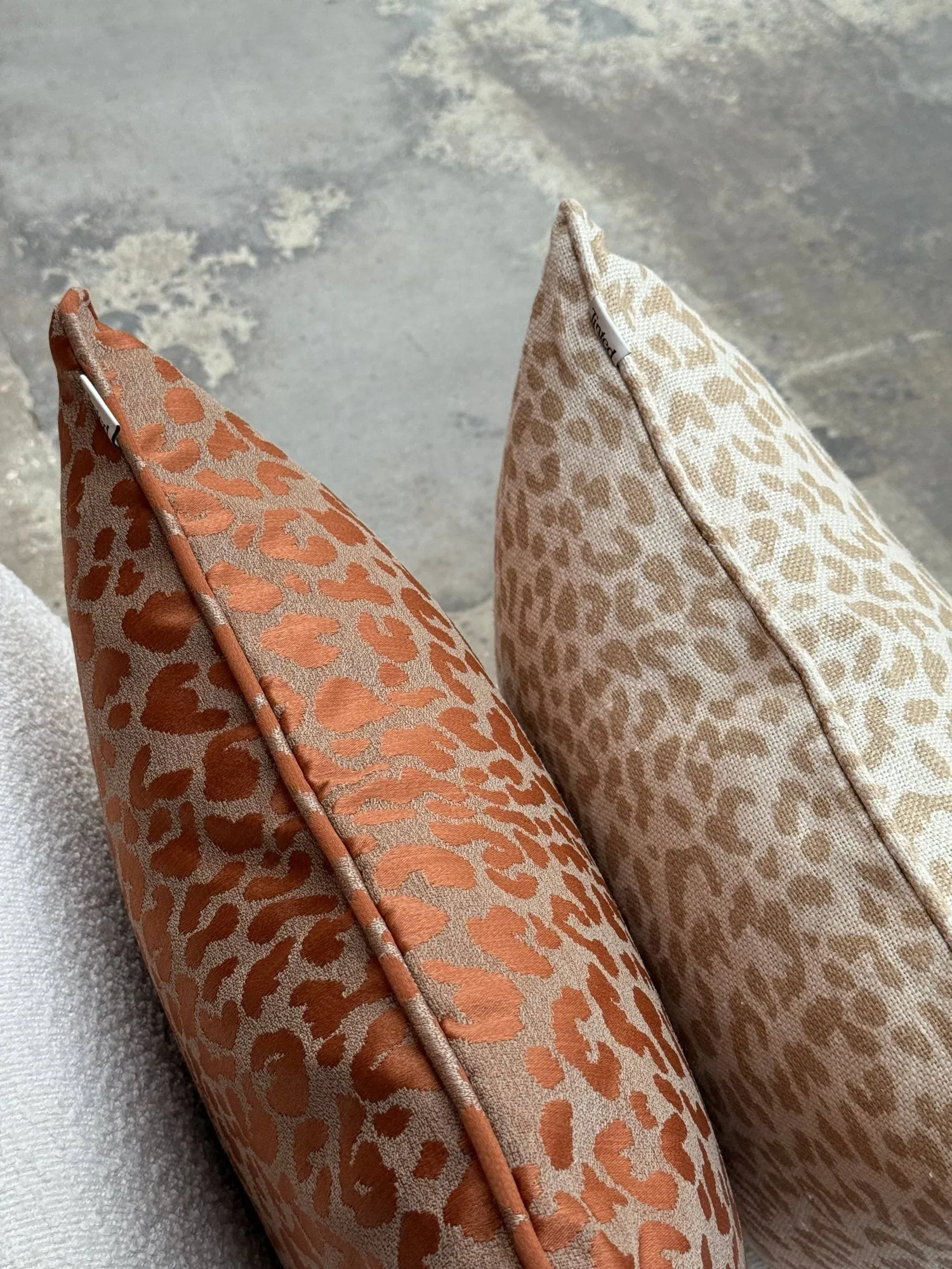 Norell Zierkissen, Leopard Beige-Off White, 50×50 cm Tinted