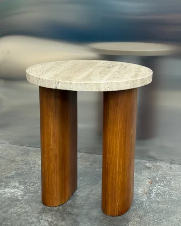 Vikman Beistelltisch - Eiche-beige Travertin - Tinted