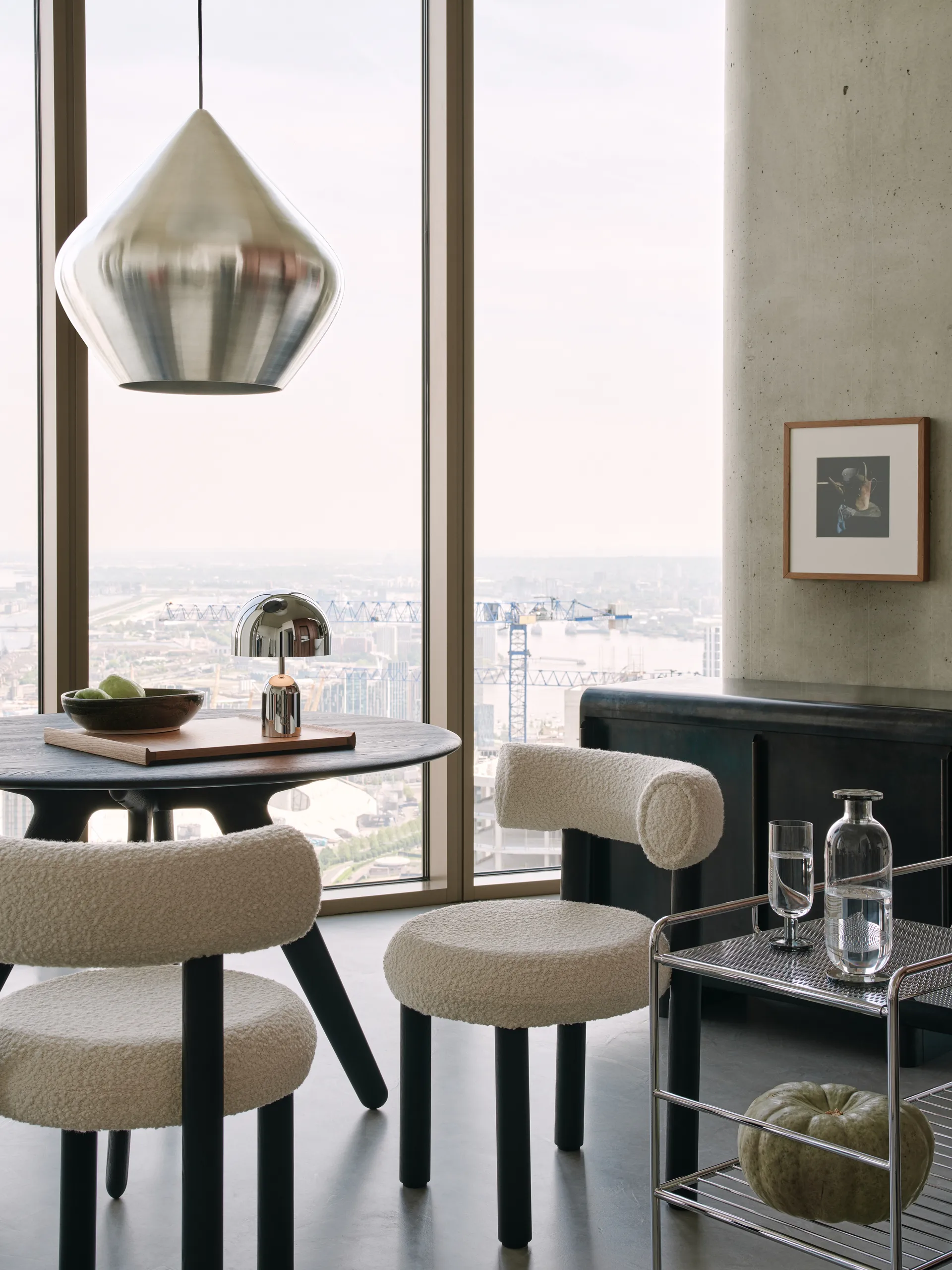 Beat Unbeaten stout Lampenschirm Ø52 cm, Aluminium Tom Dixon