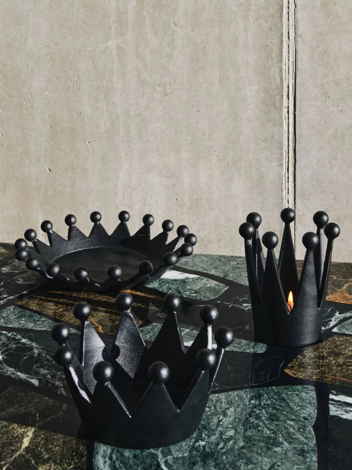 Cast Iron Crown Windlicht, Ø14x8,2 cm Tom Dixon