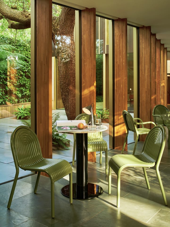 Groove Stuhl, Moss Tom Dixon