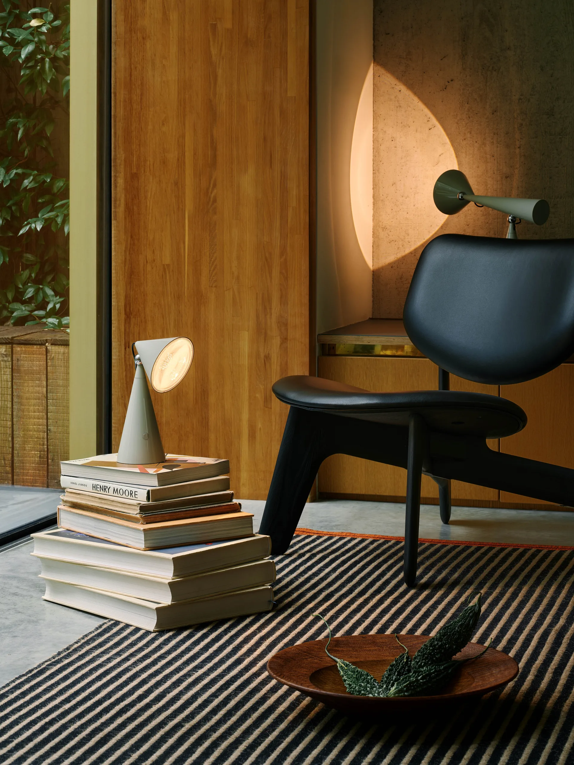 Line Teppich, Schwarz 200x300 cm Tom Dixon