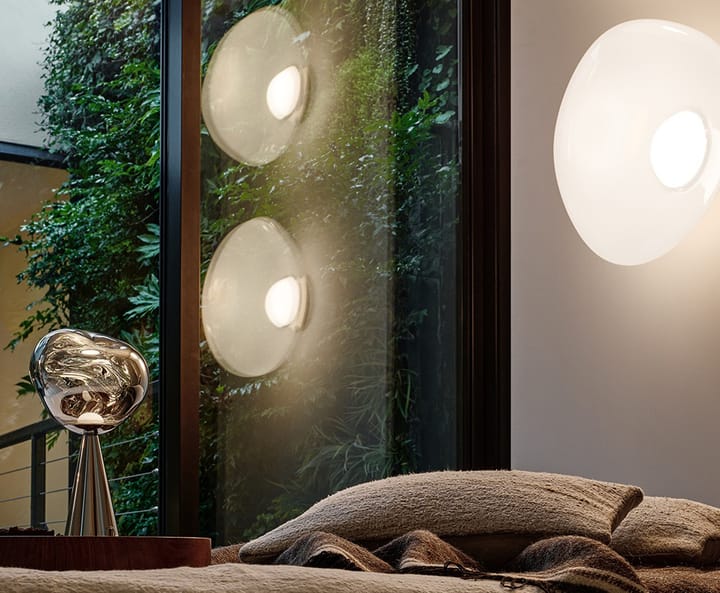 Melt Surface LED Wandleuchte, Opal-silver Tom Dixon