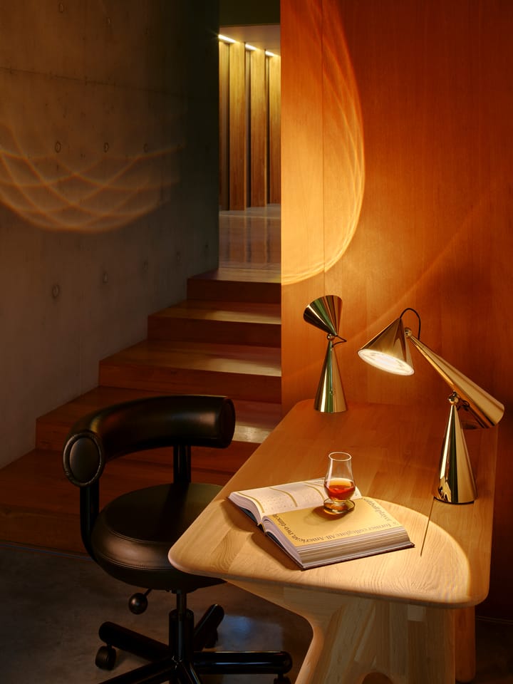 Pose Task LED Tischlampe, Gold Tom Dixon