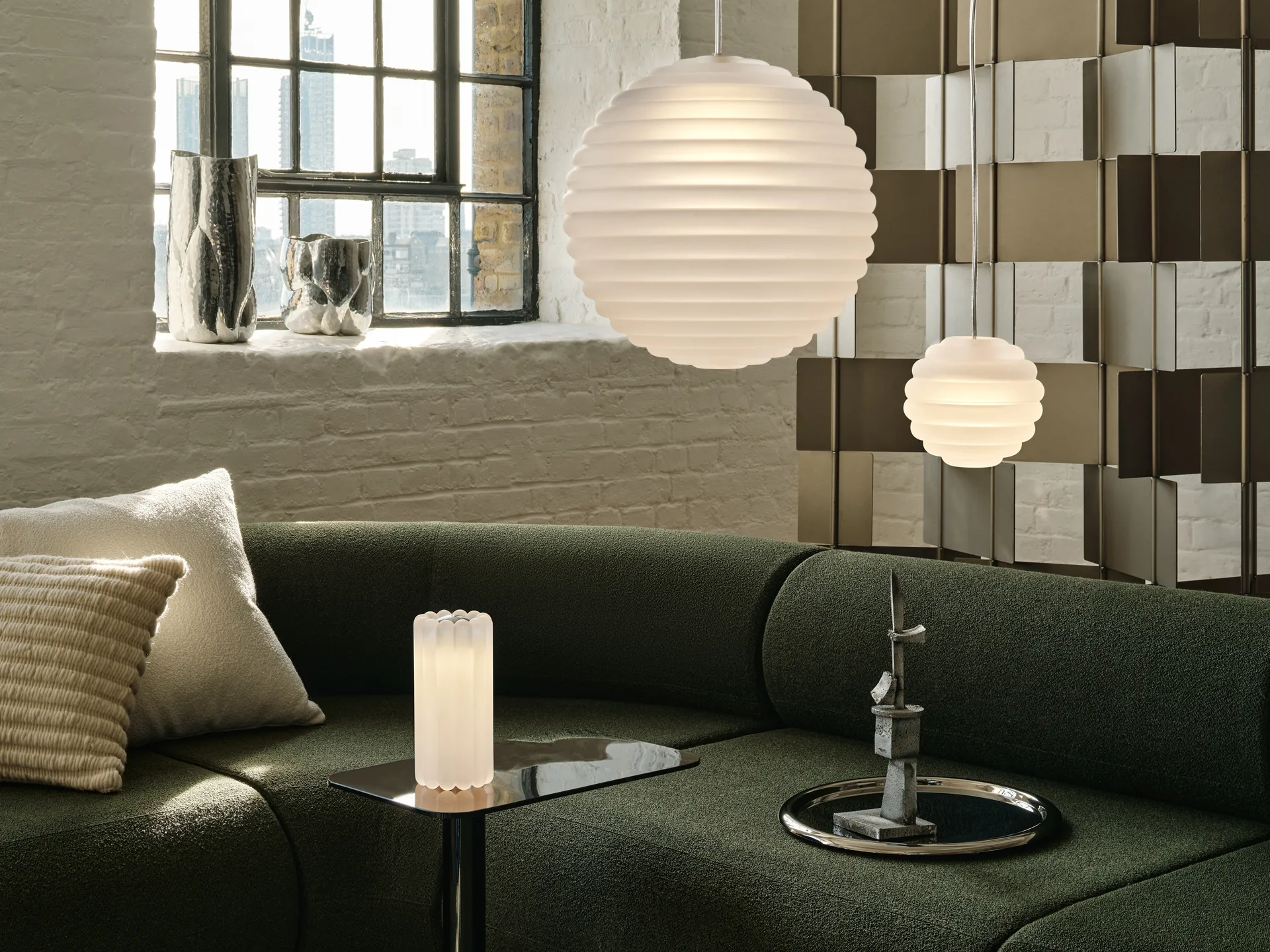 Press Sphere mini Pendelleuchte LED Ø14,5 cm, Frosted Tom Dixon