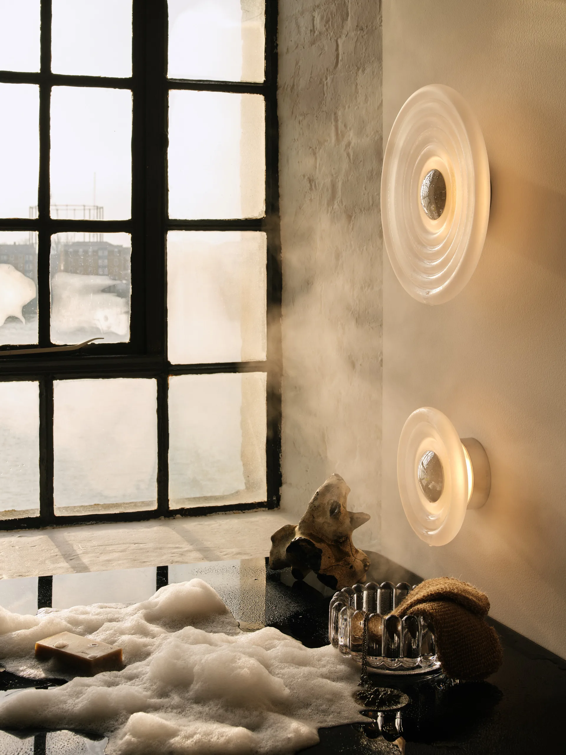 Press Surface Wandleuchte mini LED 21,5 cm, Frosted Tom Dixon