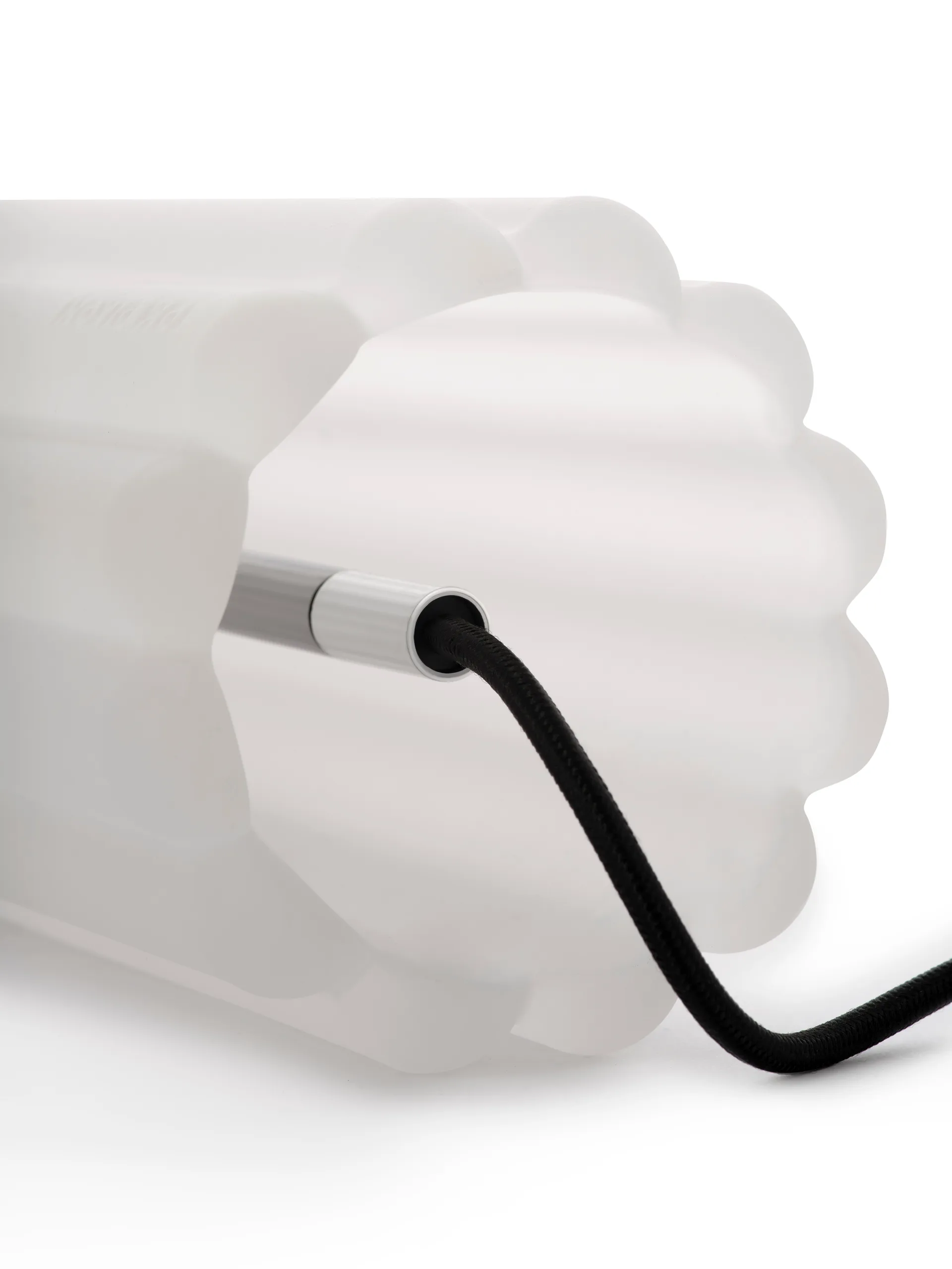 Press Tischleuchte LED 23,5 cm, Frosted Tom Dixon