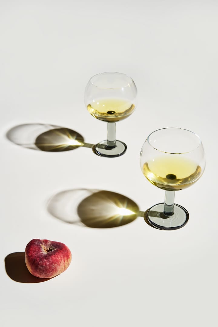 Puck Balloon Glas auf Fuß 45 cl 2er-Pack, Clear-smoke Tom Dixon