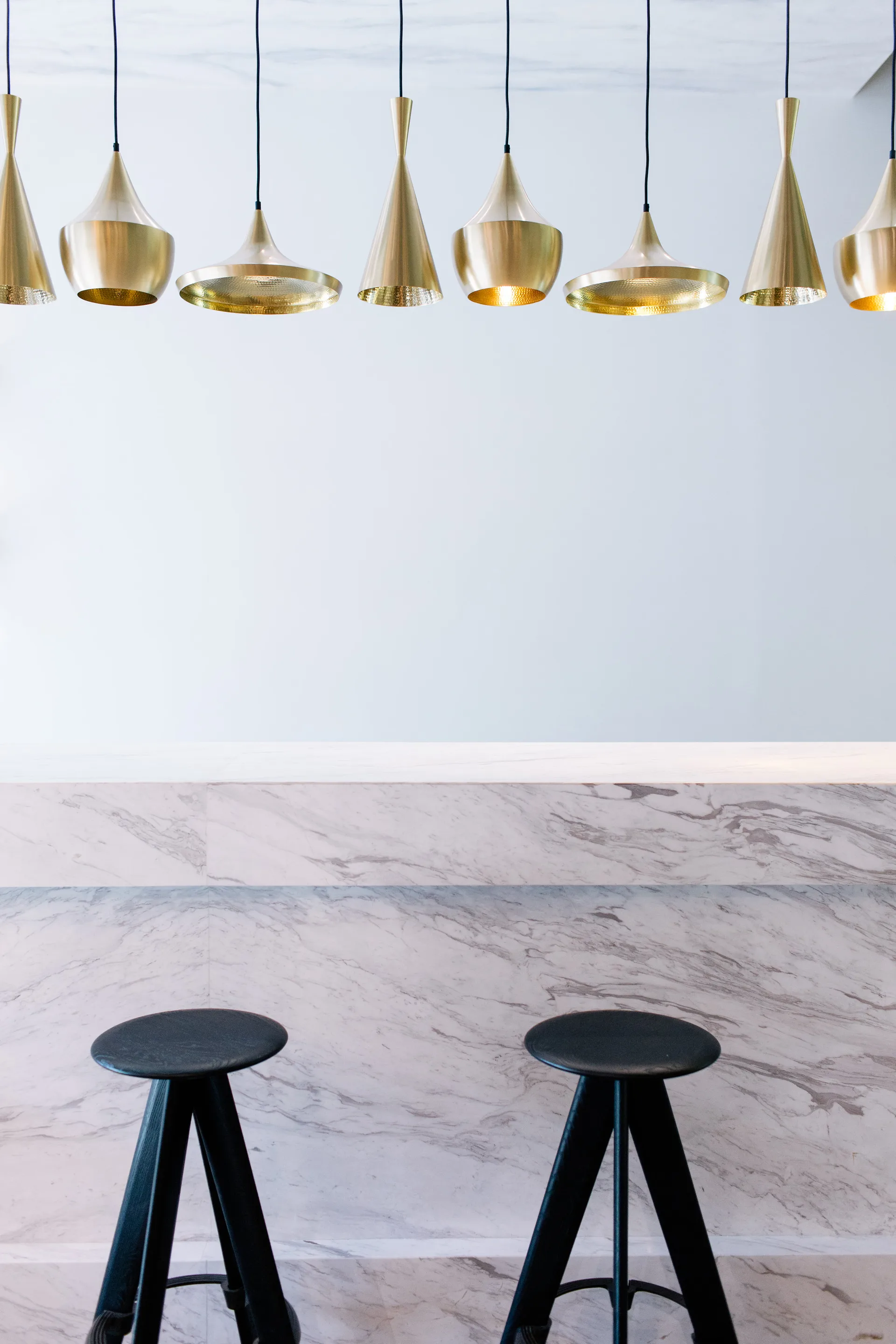 Slab Barhocker 76 cm, Black oak Tom Dixon