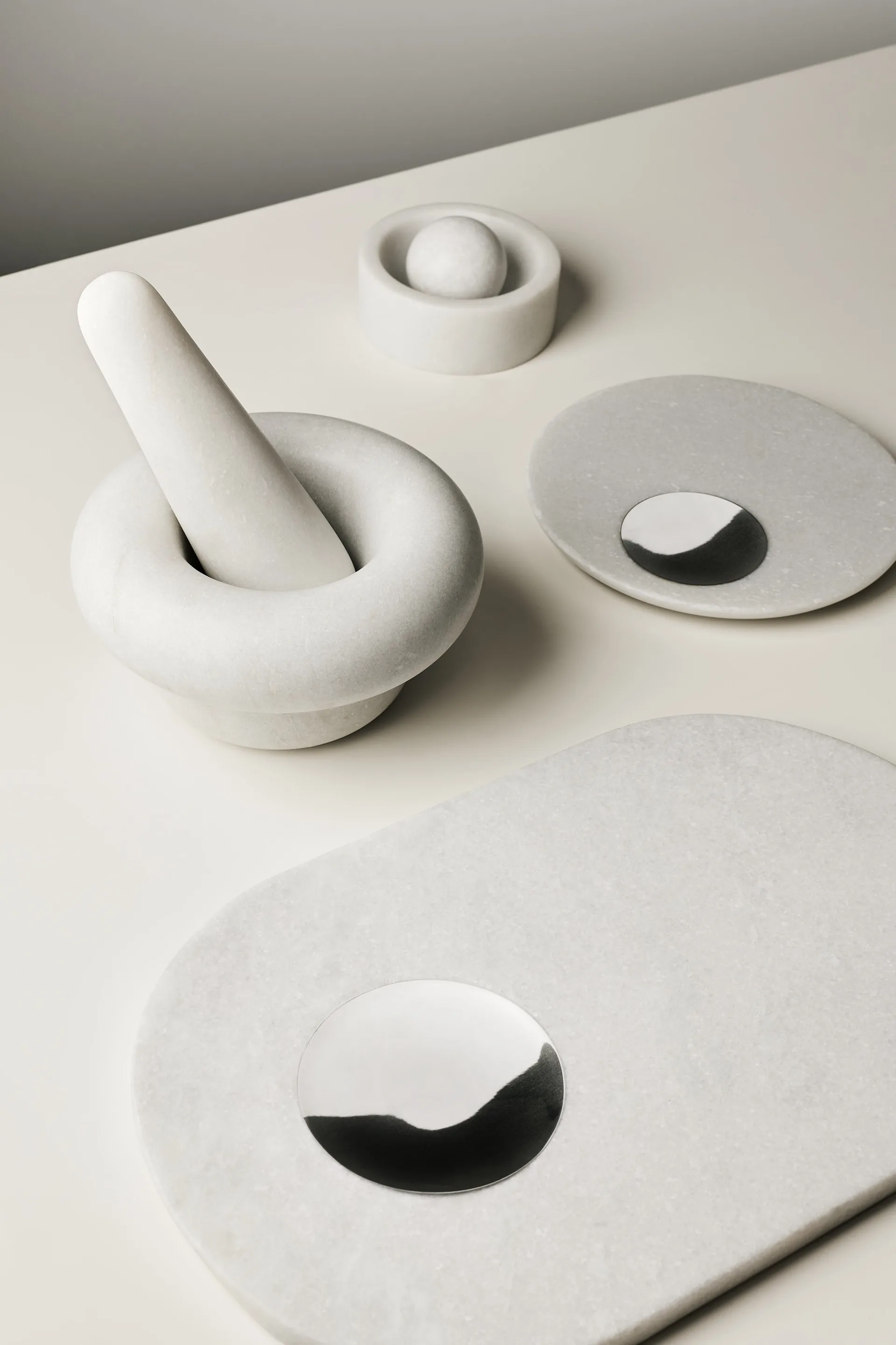 Stone Gewürzmühle Ø12 cm, White marble Tom Dixon