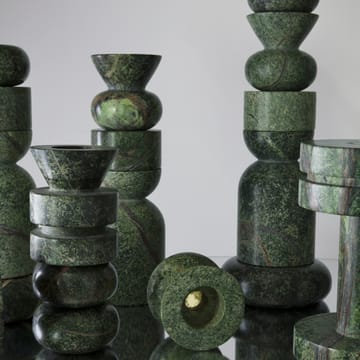 Stone Stacking Kerzenhalter groß - Grün - Tom Dixon