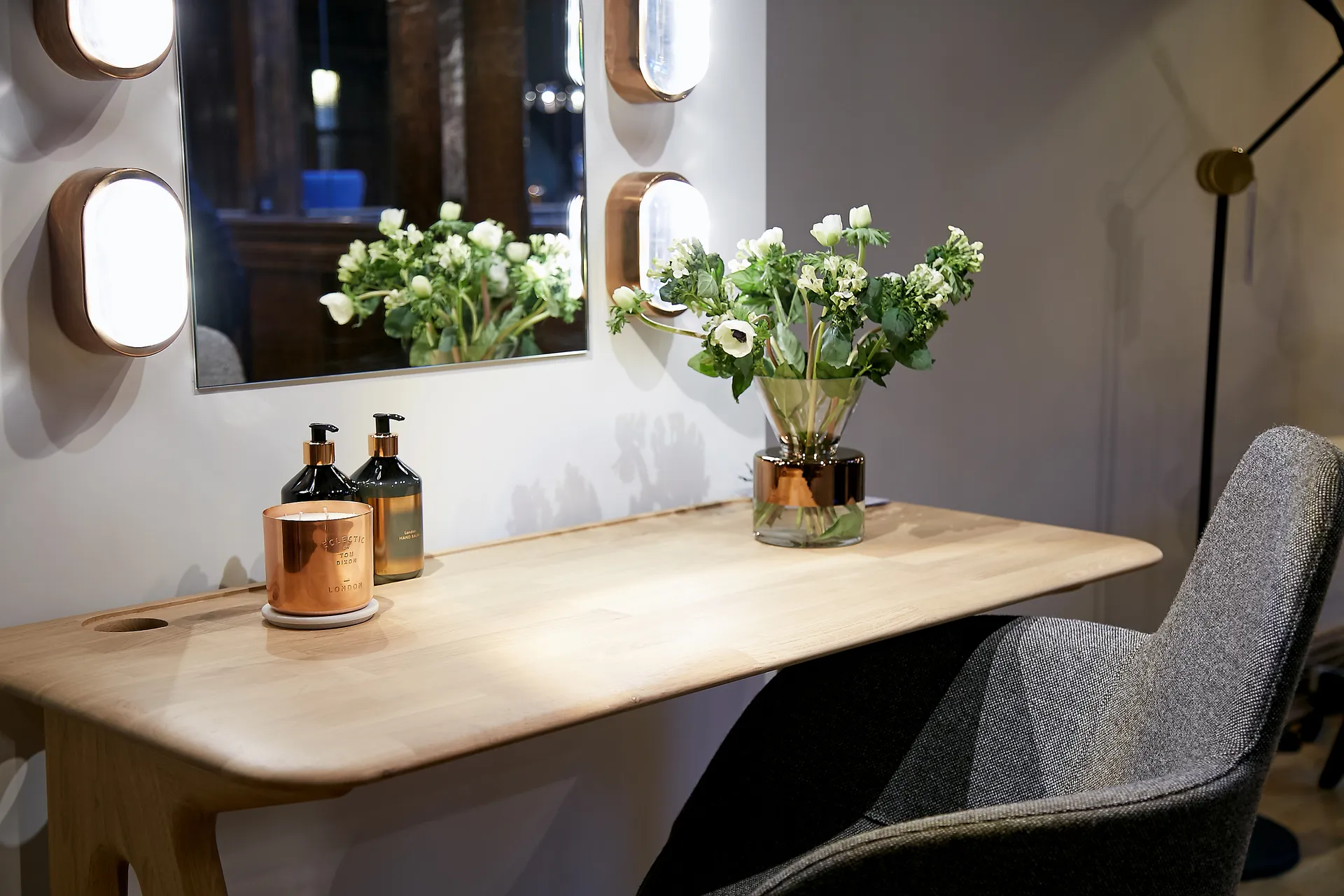 Tank Vase, Kupfer, mittel Tom Dixon