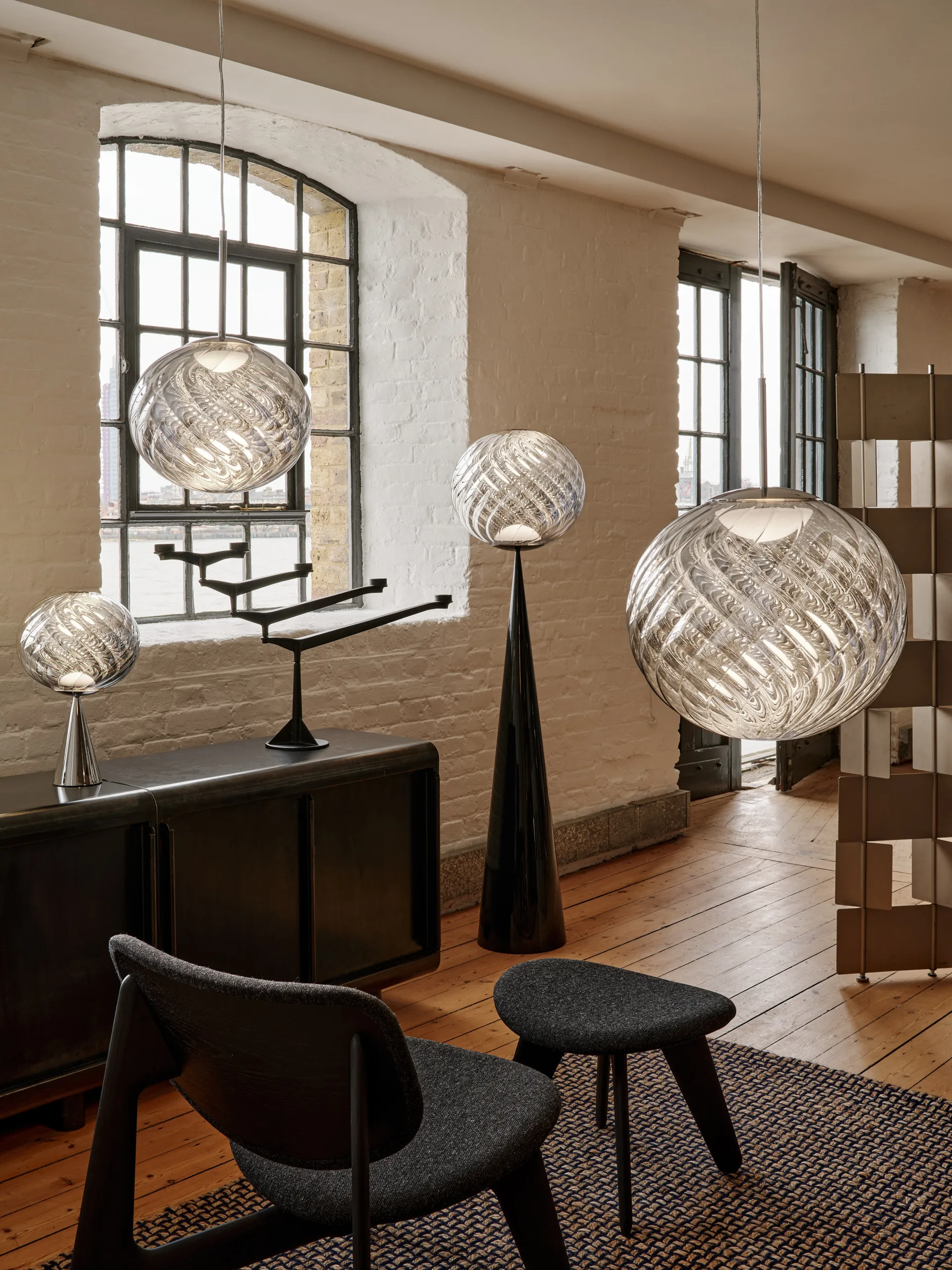 Whirl Pendelleuchte Ø45 cm, Silber Tom Dixon