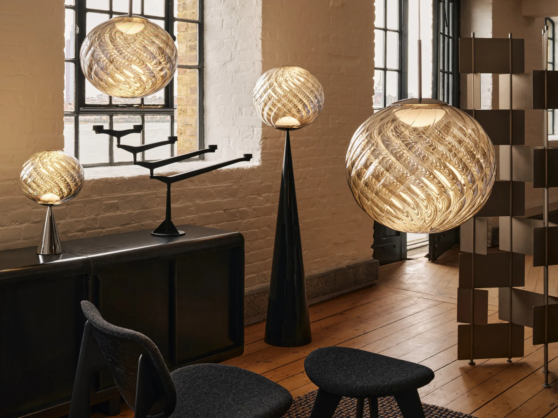 Whirl Pendelleuchte Ø45 cm, Silber Tom Dixon