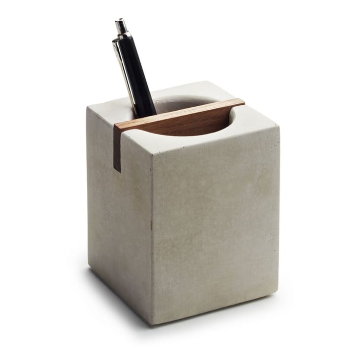 Tove Adman Stifthalter, Beton Tove Adman