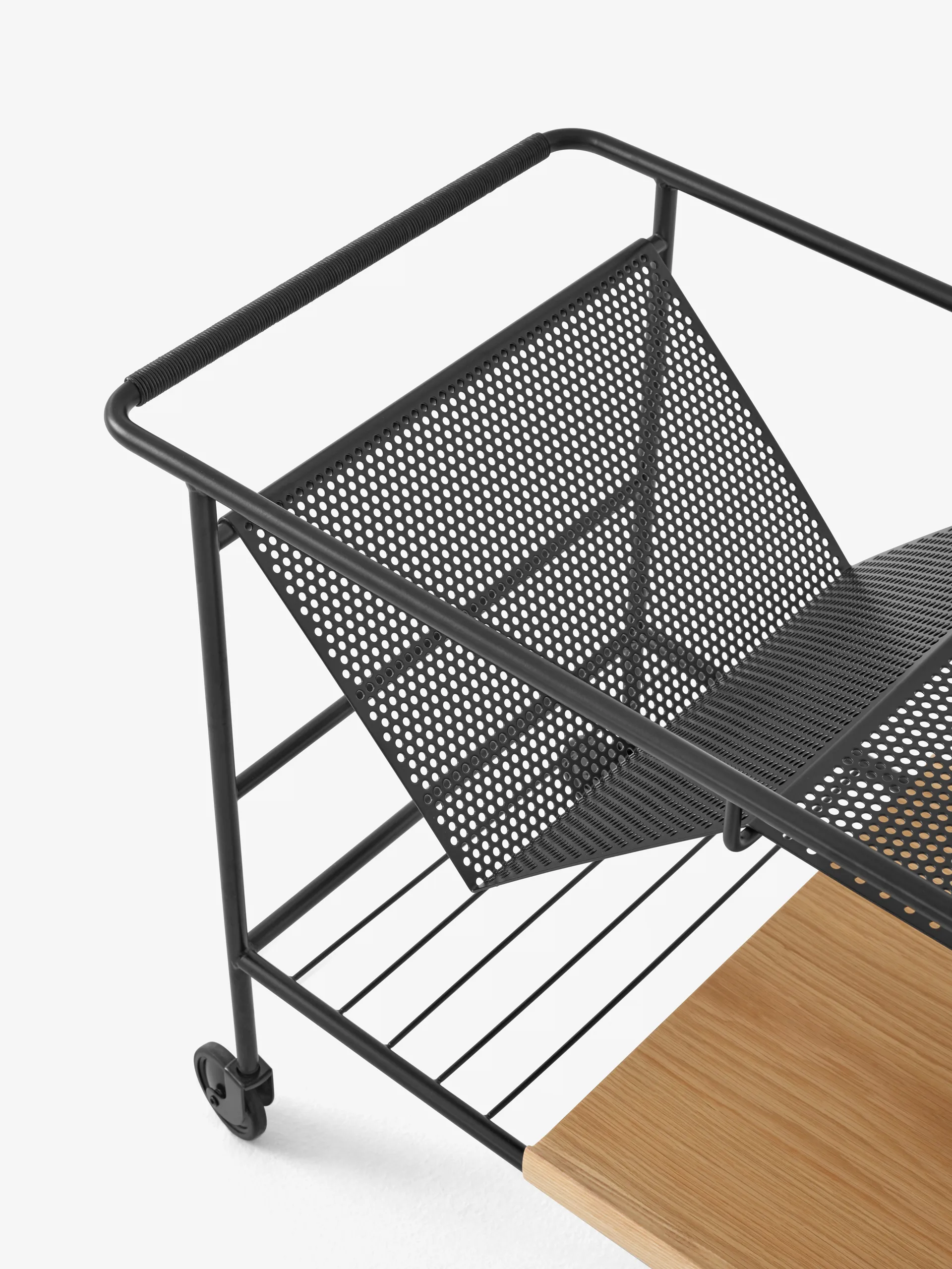 Alima Aufbewahrungswagen lackierte Eiche, Black & Eiche lackiert &Tradition