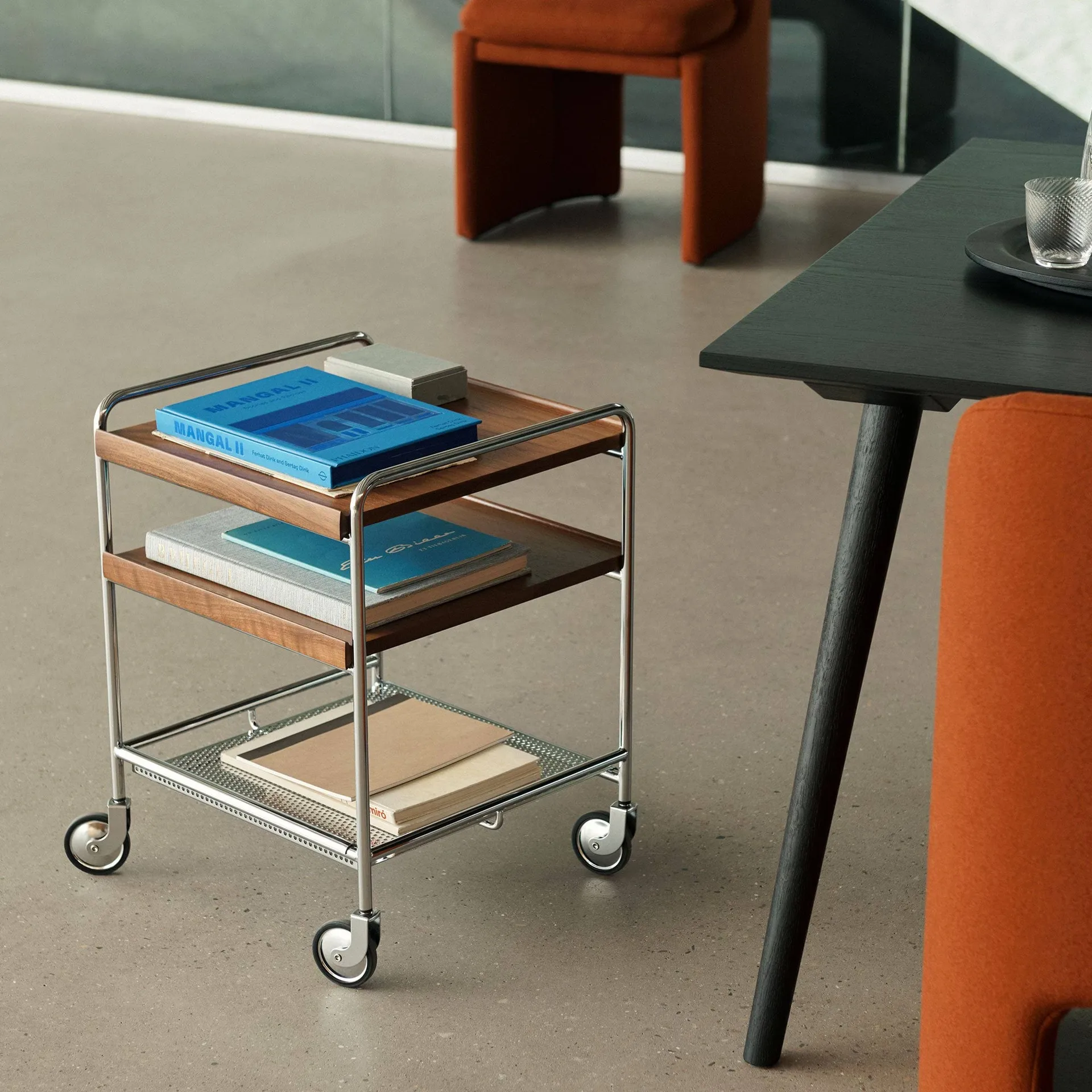 Alima NDS2 Servierwagen, Lackierte Walnuss-Chrome &Tradition
