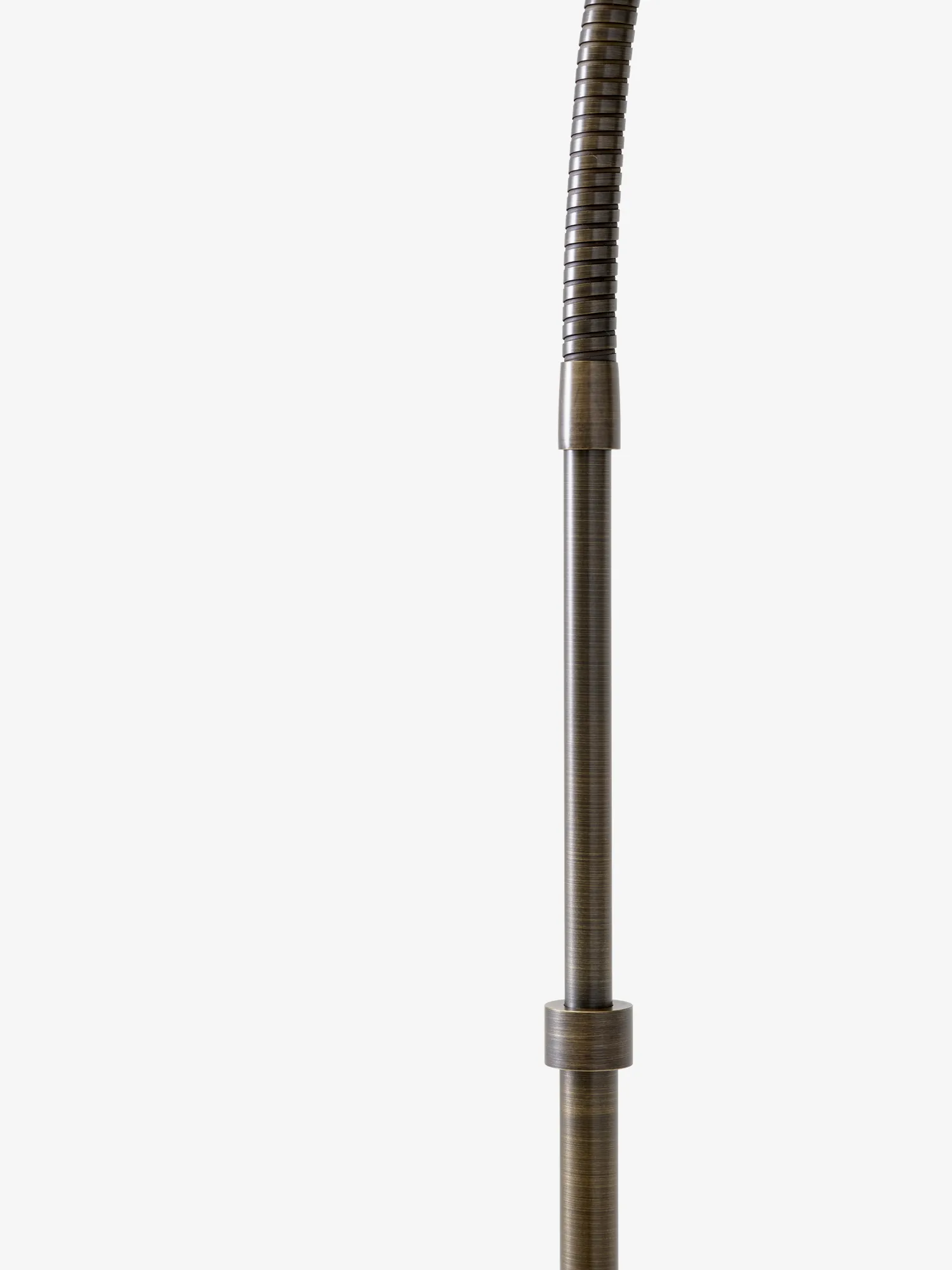 Bellevue AJ7 Stehleuchte Anniversary Edition, Stone grey-bronzed brass &Tradition