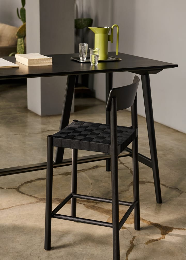 Betty TK15 Bar Chair Barstuhl 75 cm, Schwarz lackierte esche-schwarzes leinen &Tradition
