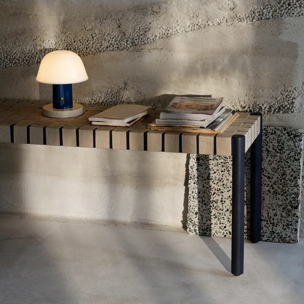 Betty TK4 Bank, Black, Leinenbandsitz natürlich geflochten &Tradition