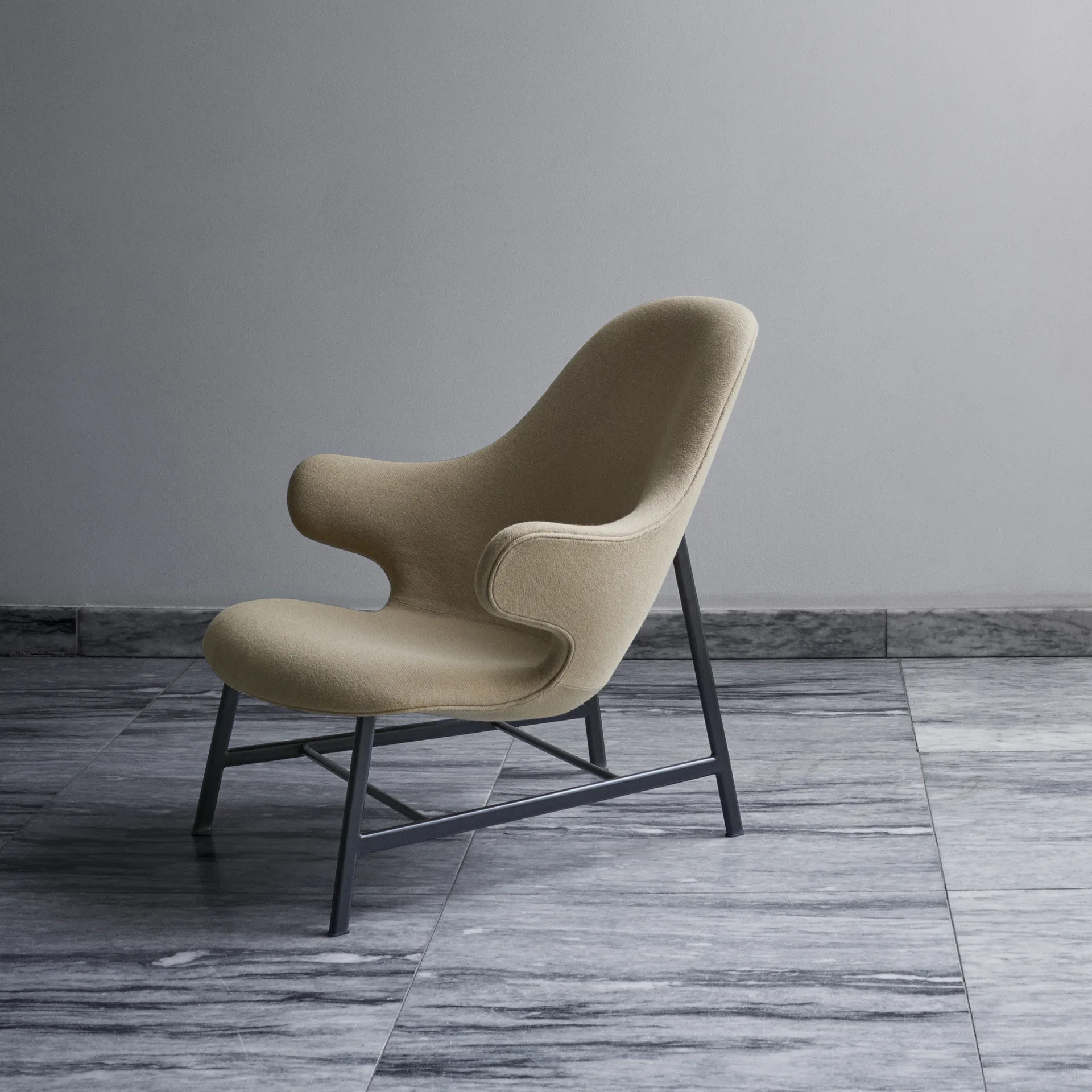 Catch JH13 Loungesessel, Divina 944 green-Beine schwarz &Tradition